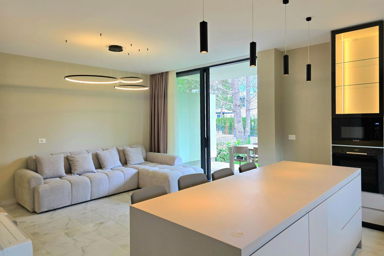 Ferienvilla Im San Pietro Resort Bucht Von Lalzit