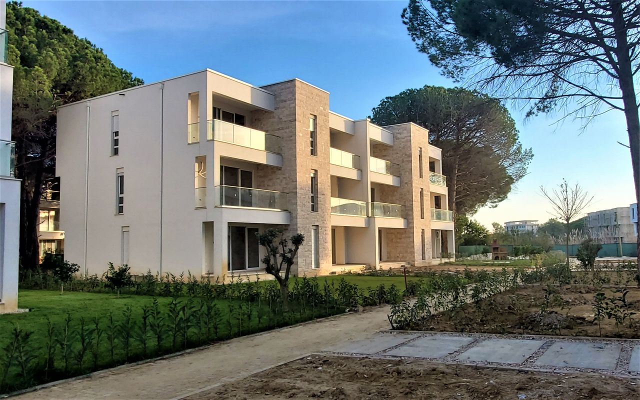 Immobilien in Albanieen Zum Verkauf  Im San Pietro Resort