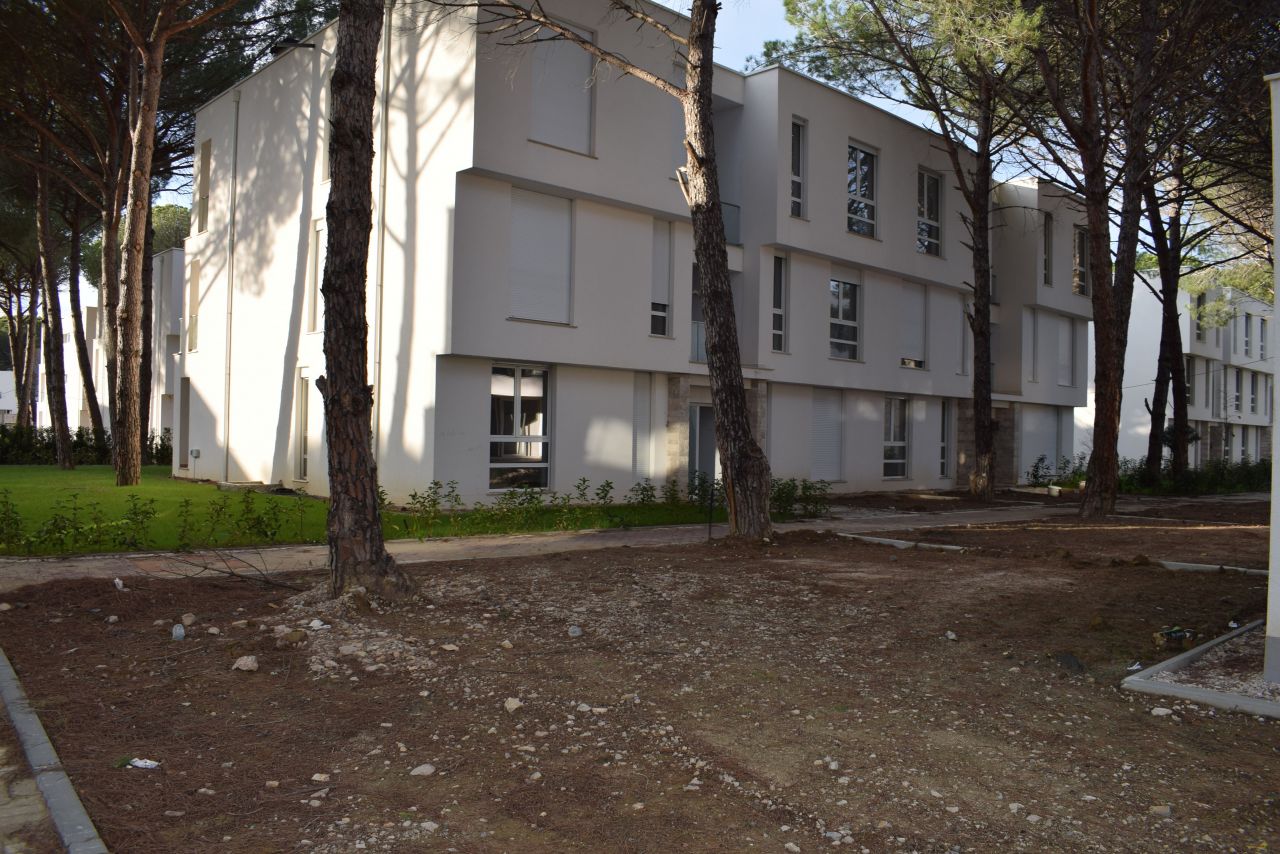 Wohnungen zum Verkauf auf der San Pietro in Gjiri-i-Lalzit