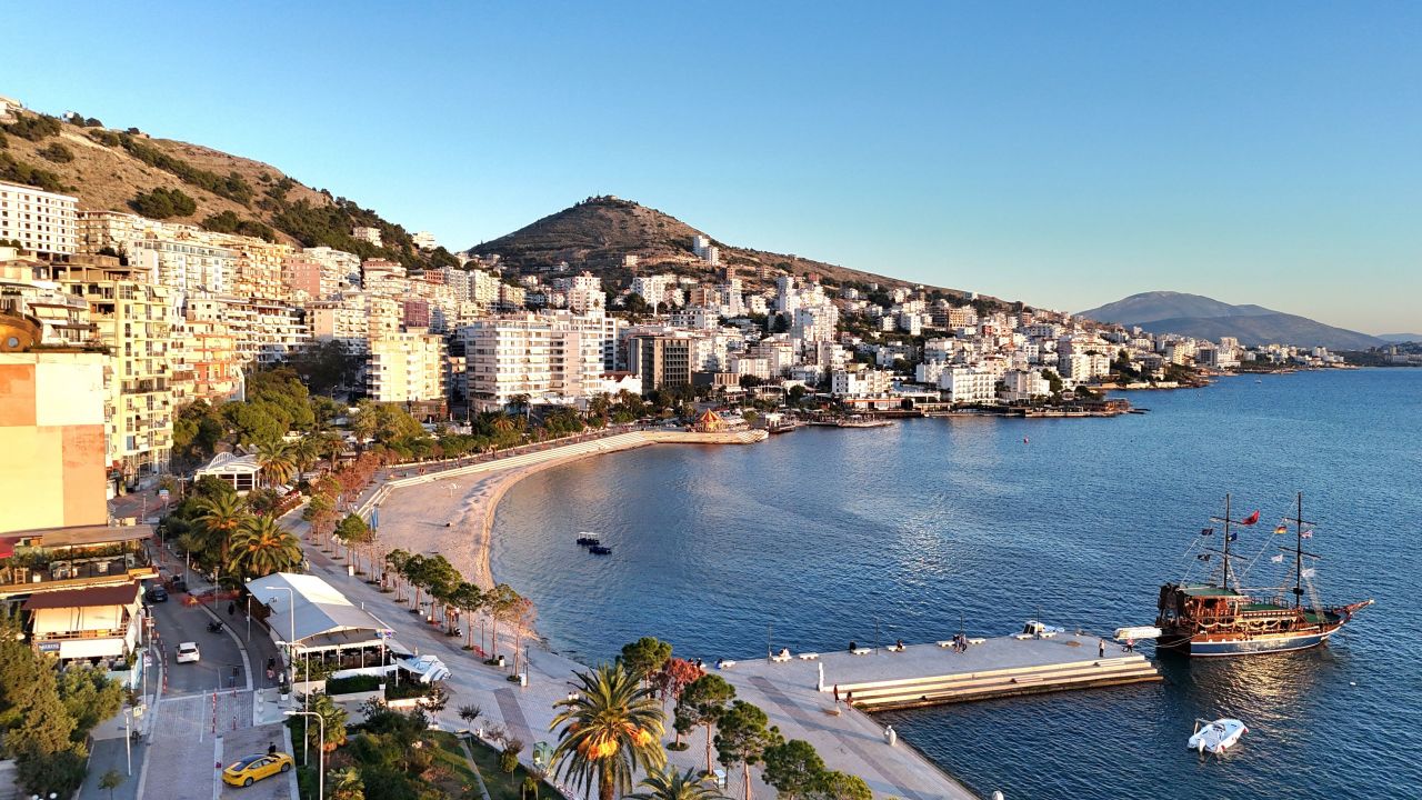 Wohnungen Zum Verkauf In Saranda, Albanien, In Einer Guten Gegend Gelegen, Mit Totalem Meerblick