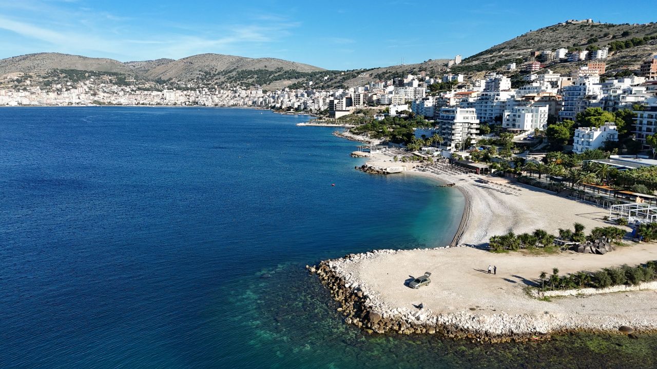 Apartment For Sale In Saranda Albania, Located In The First Line With A Great Sea View 