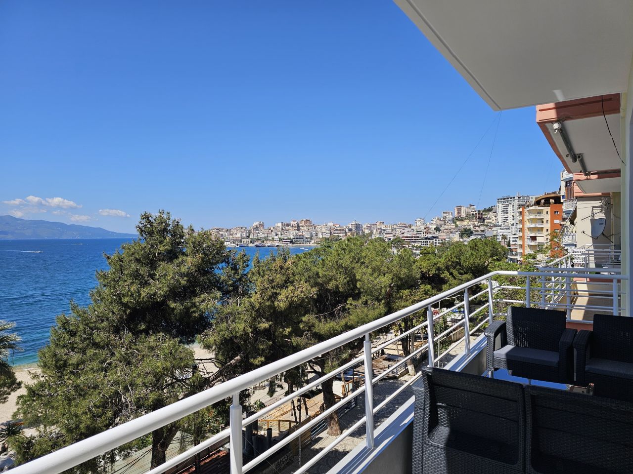 Case Vacanze A Saranda Al Mare Appartamento In Affitto 50 Metri Dal Mare