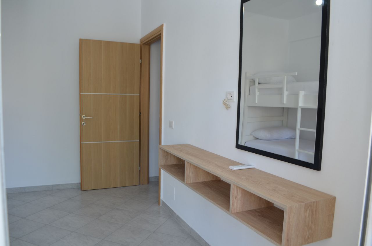 appartamento con vista mare in affito a saranda, albania