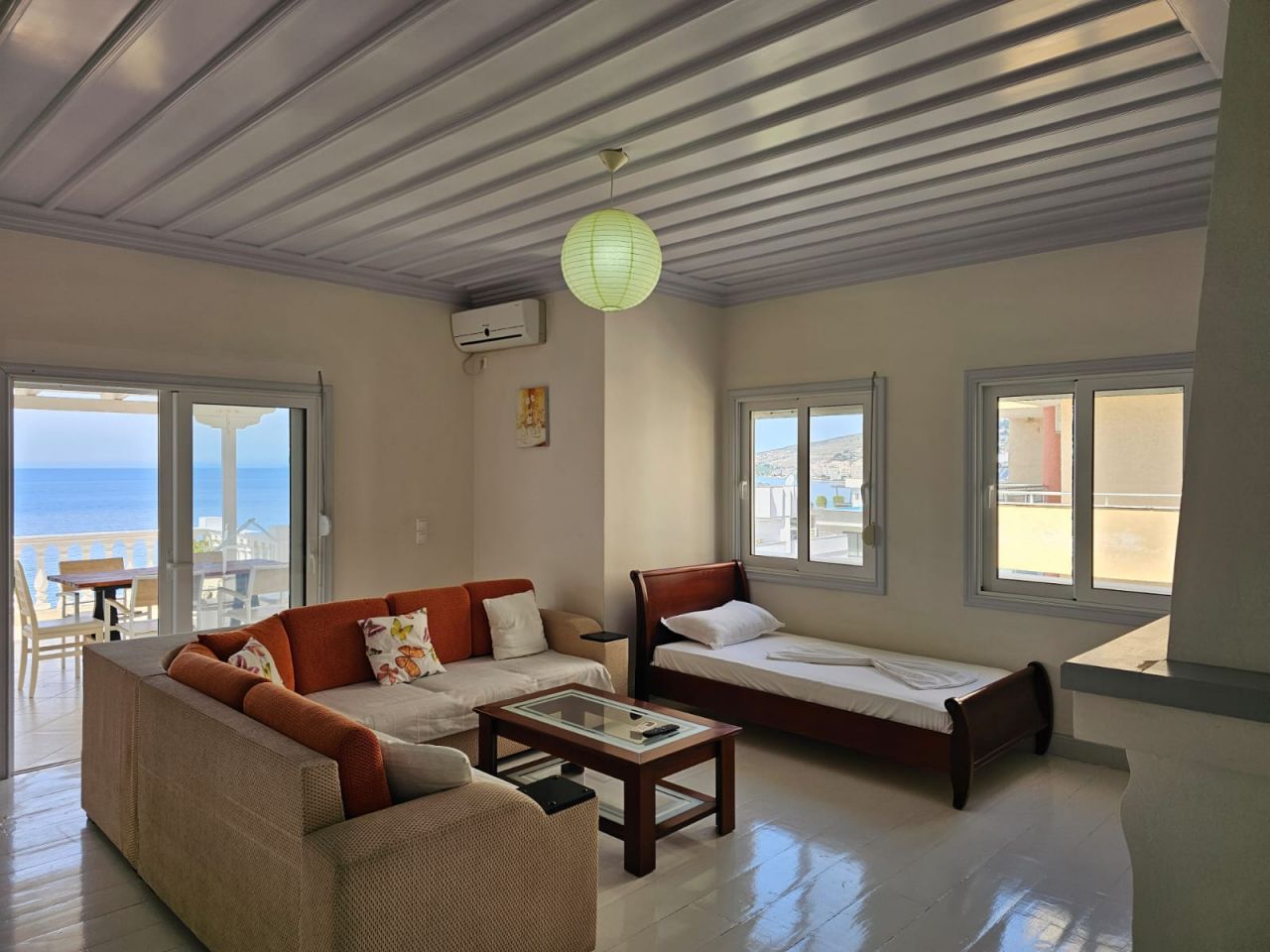 Rent Penthouse Apartment In Saranda Albania