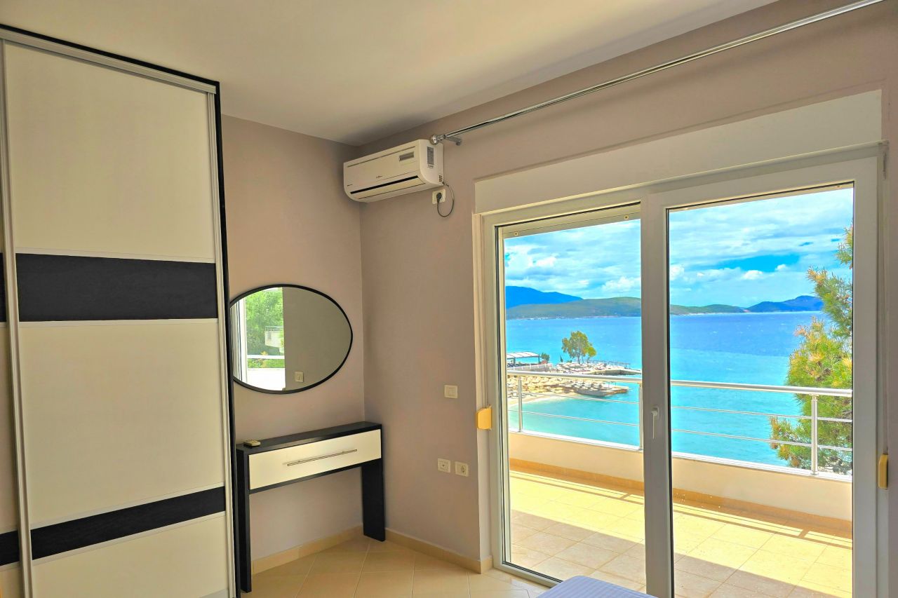 Apartment In Erster Meereslinie Zu Vermieten Mit Uneingeschränktem Blick Auf Den Ionischen Strand