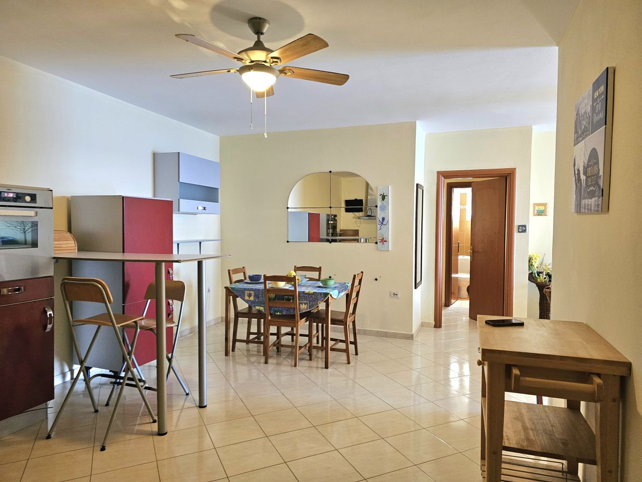 Apartamenti 1+1 me qera, ne Sarande