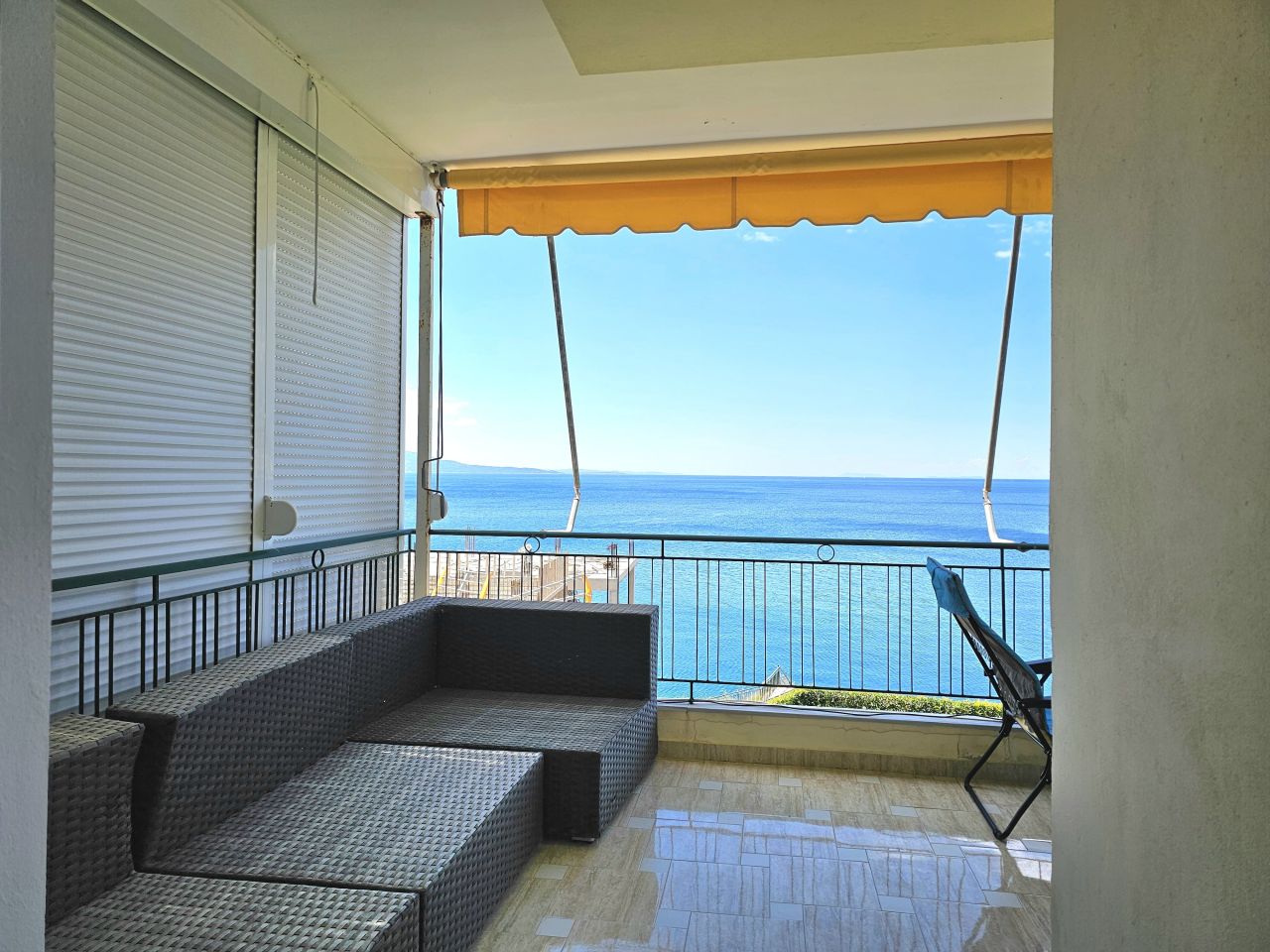 Apartamenti 1+1 me qera, ne Sarande