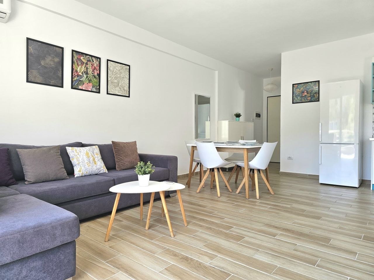 APARTMENT IN SARANDE. ENJOY VACATION IN ALBANIA