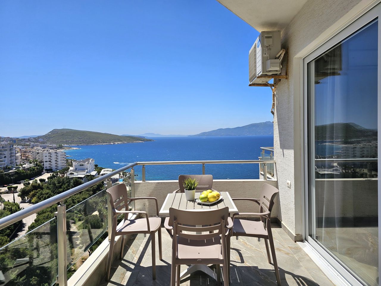 APARTMENT IN SARANDE. ENJOY VACATION IN ALBANIA