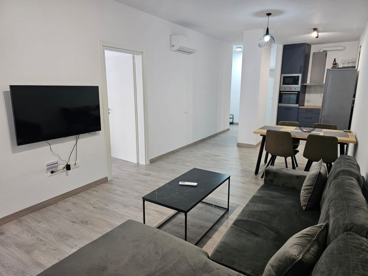 Modern Apartment For Rent In Saranda Albania