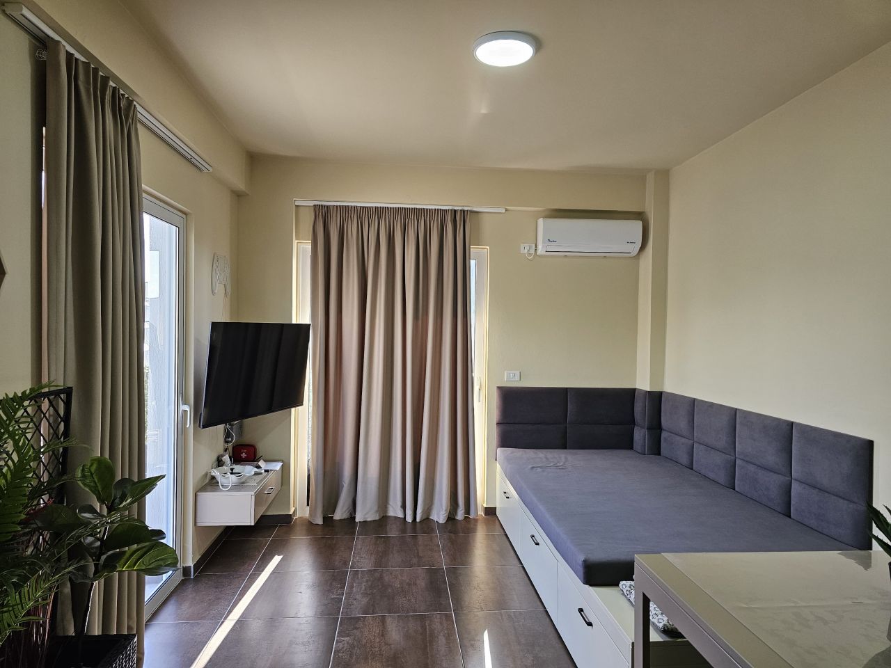 Apartment With Sea View For  Rent In Sarande