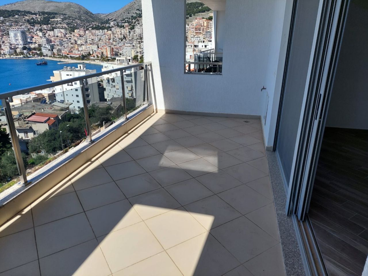 Apartment for sale in Saranda, with beautiful view at Ionian Sea. 