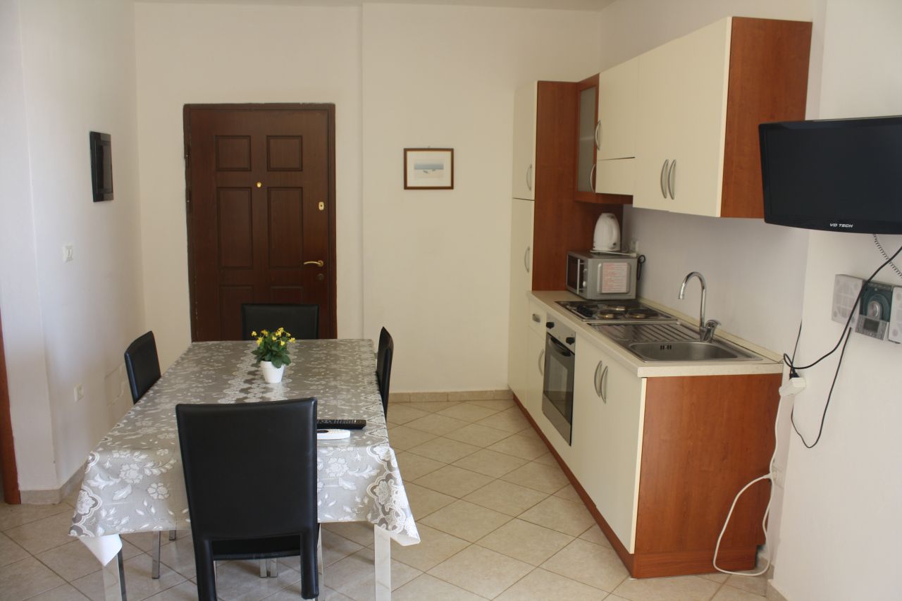 Bútorozott apartmanok Saranda-ban eladók, közel a Jón tengerhez és a városközponthoz