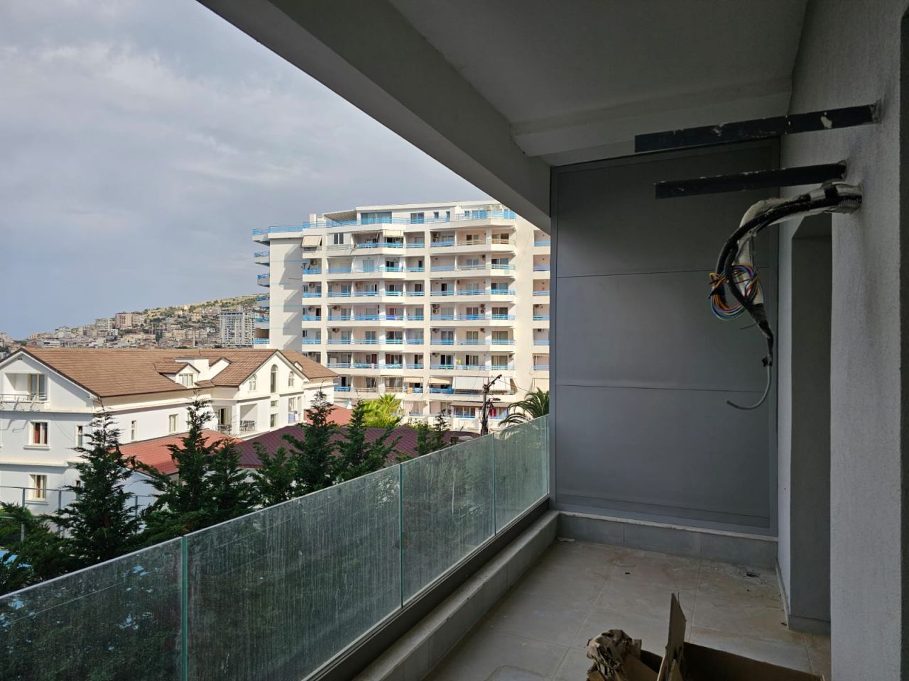 Apartment For Sale In Saranda Albania, Located In A Quiet Area, With All The Facilities Nearby