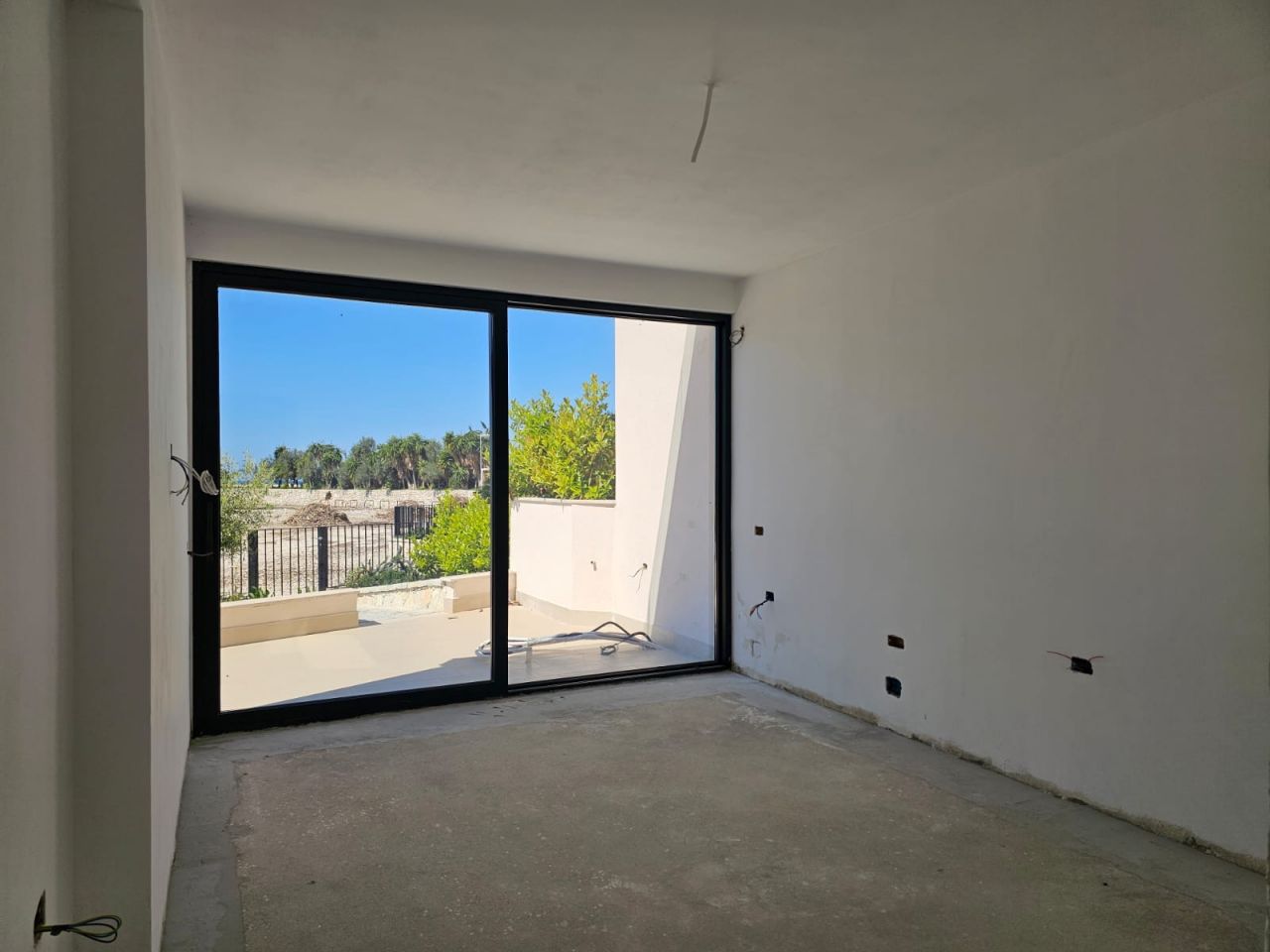 4 Rruga Butrinti, Sarande 9702