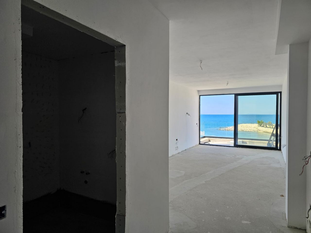 Apartment For Sale In Sarande