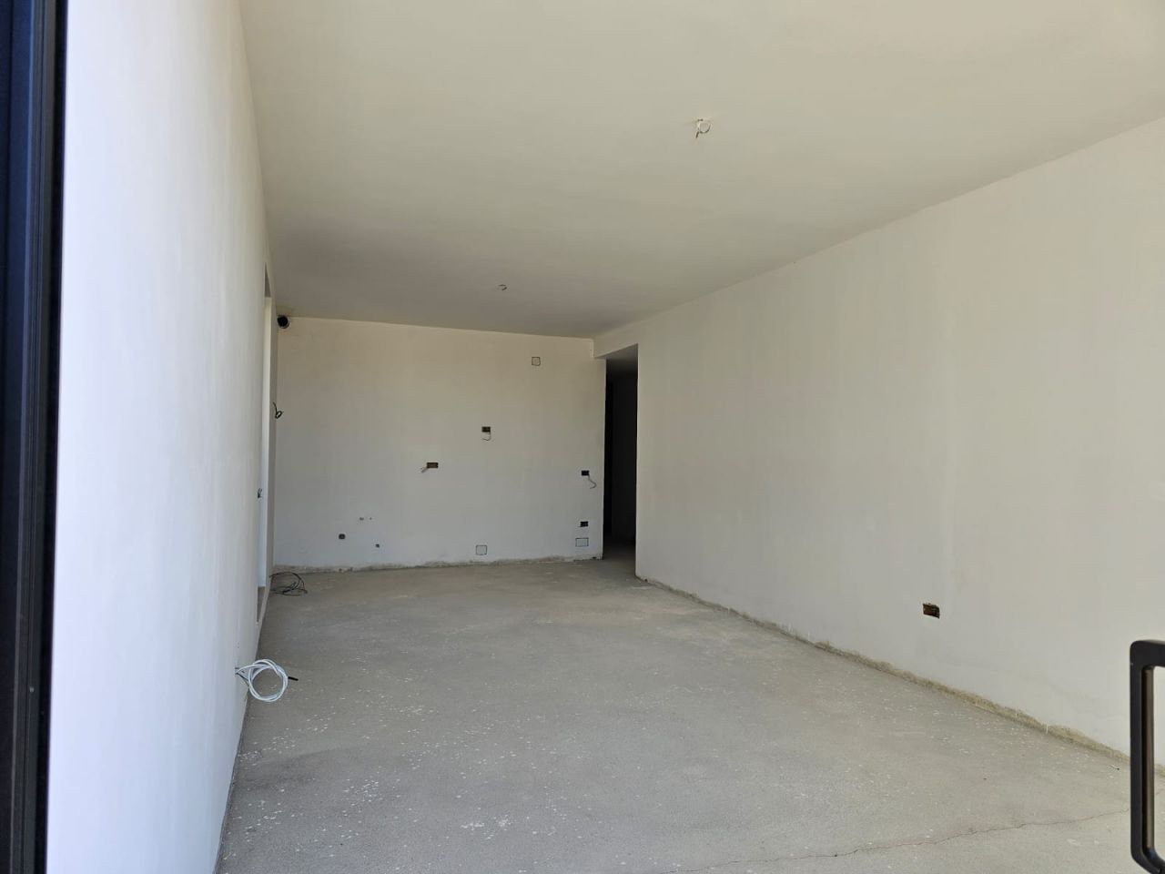 4 Rruga Butrinti, Sarande 9702