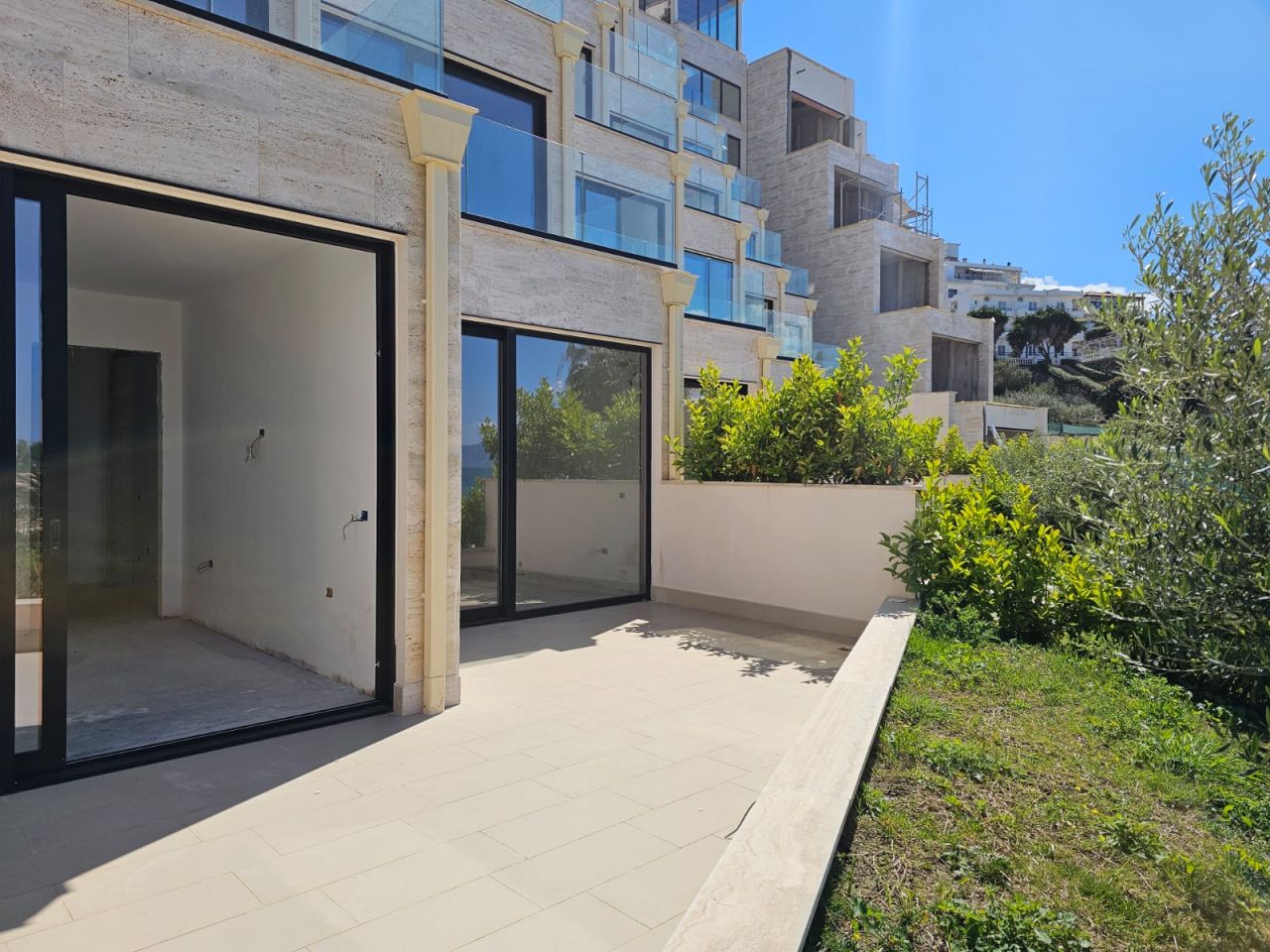 4 Rruga Butrinti,Sarande 9702