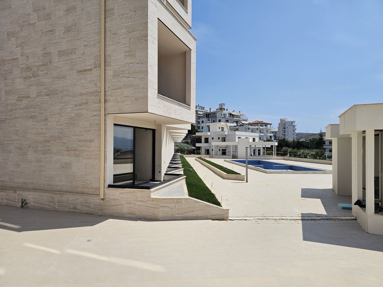 Apartment For Sale In Vlora Albania, Located In A Good Area, Just A Few Steps Away From The Beach