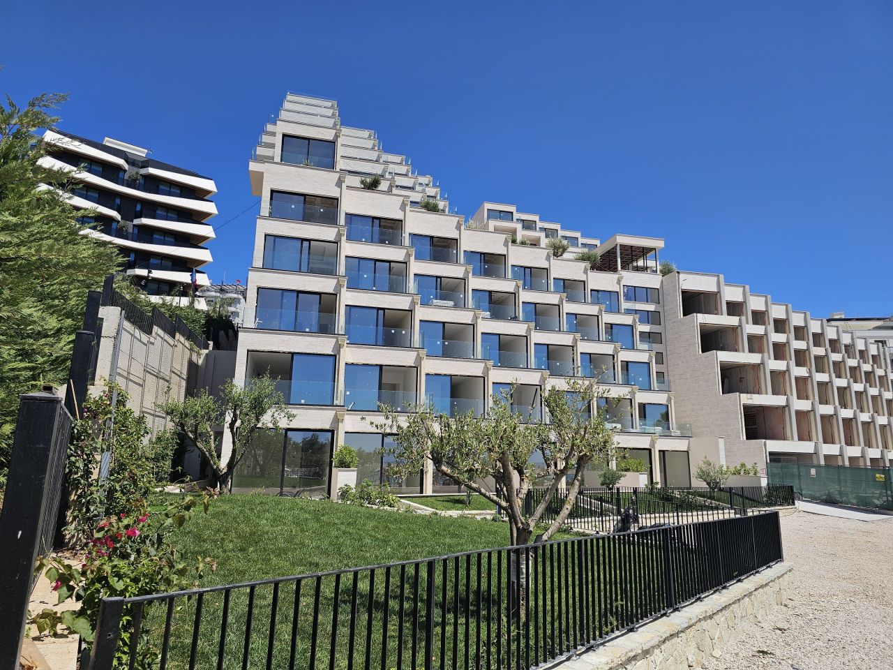 Apartment For Sale In Saranda Albania, With A Full View Of The Ionian Beach