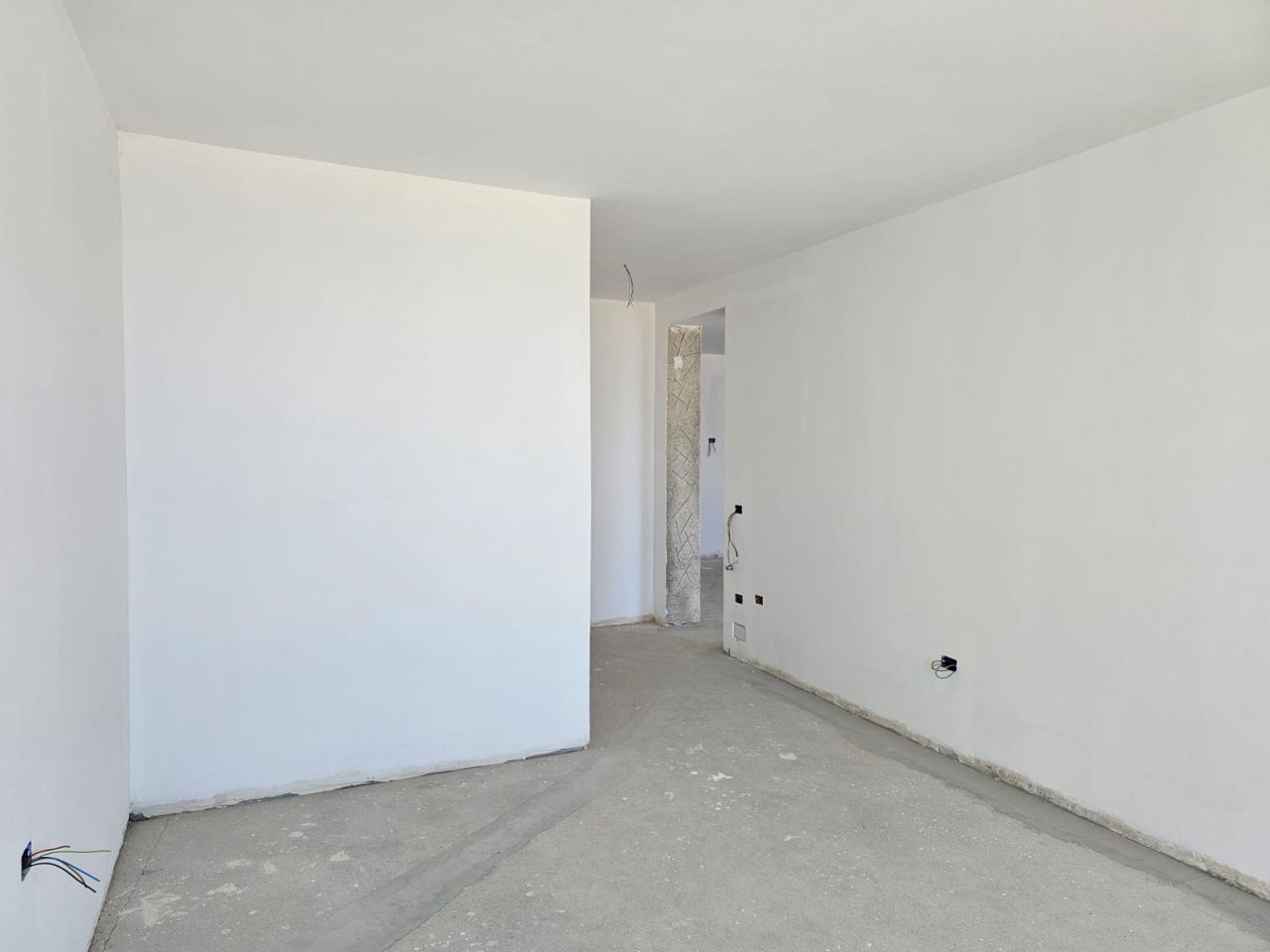 4 Rruga Butrinti, Sarande 9702