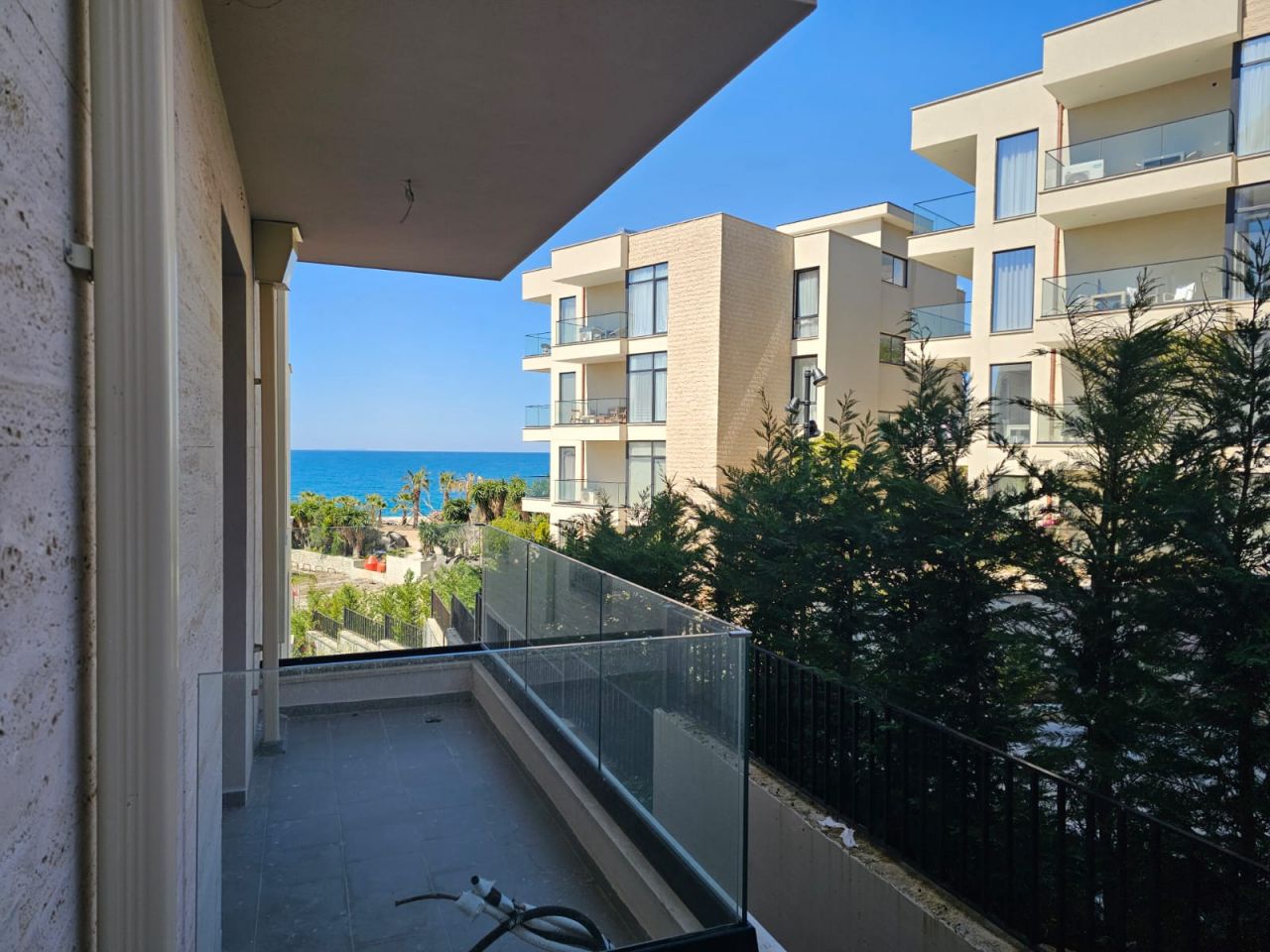 4 Rruga Butrinti, Sarande 9702