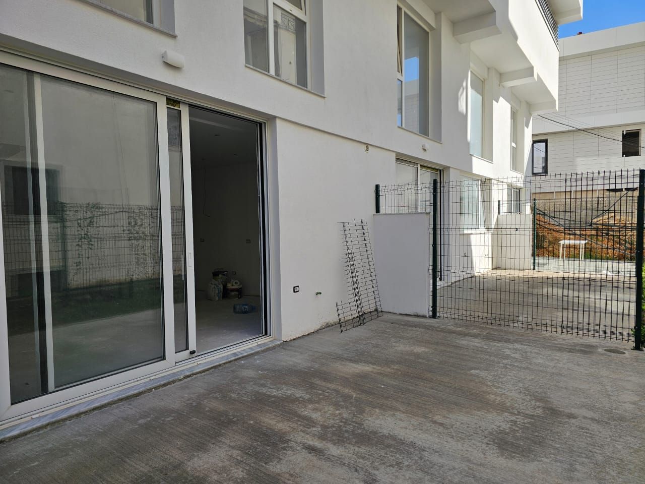 Duplex Apartment For Sale In Saranda, Located In A Good Area,