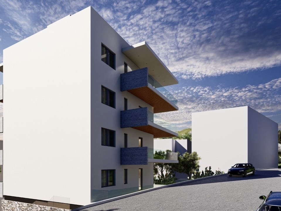 Красивая квартира на продажу в Саранде Албания расположенная в новом четырехэтажном здании рядом с барами и ресторанами