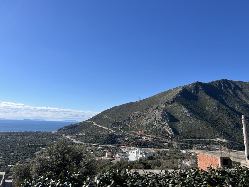 Продается вилла в деревне Борш на Албанской Ривьере с великолепным панорамным видом на Ионическое море