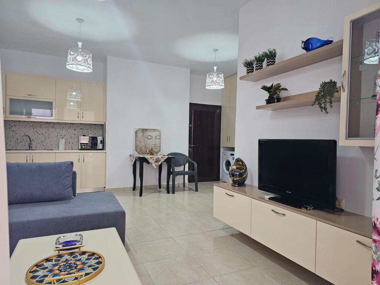 Apartments in Saranda for Sale. 