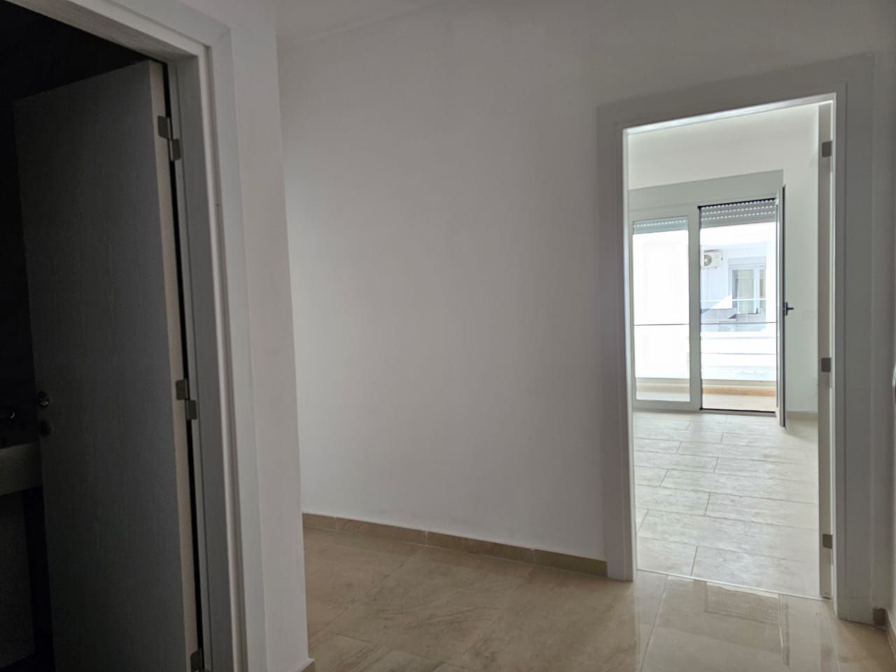 One Bedroom Apartment For Sale In Saranda