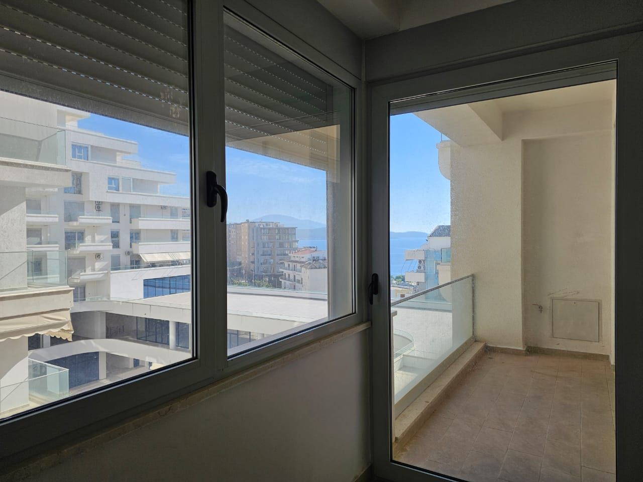 Apartments in Saranda for Sale. 