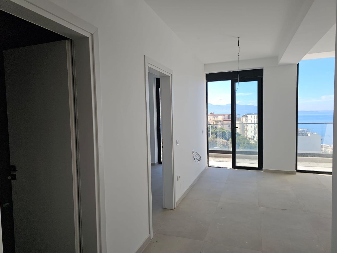 Features of Albania Apartments in Saranda: