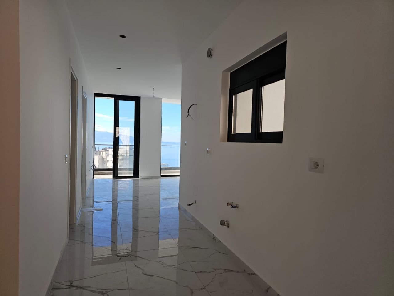 ONE BEDROOM APARTMENTS FOR SALE IN SARANDA