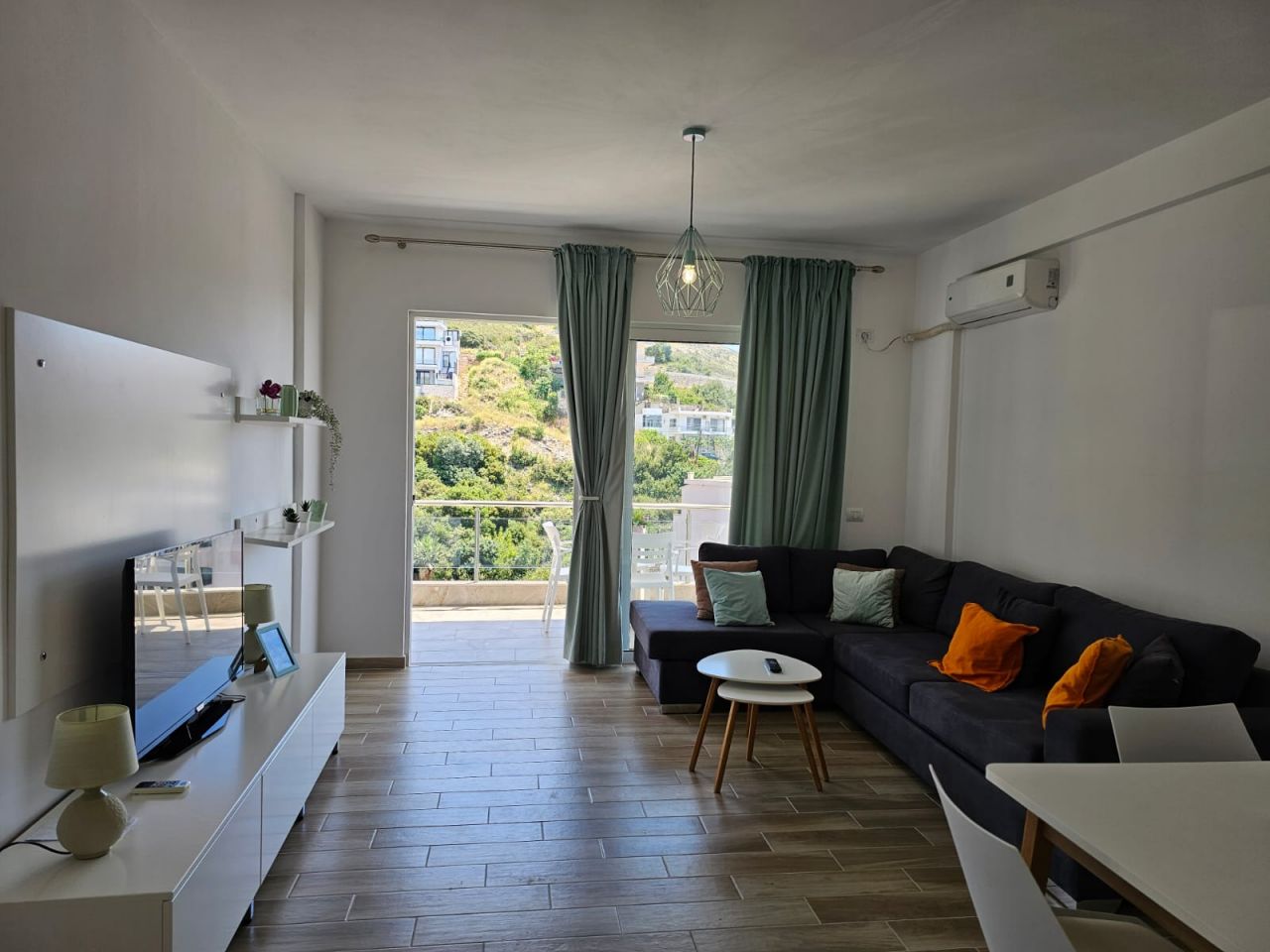 Apartament 1+1 Dhe Garsoniere Per Shitje Ne Sarande 