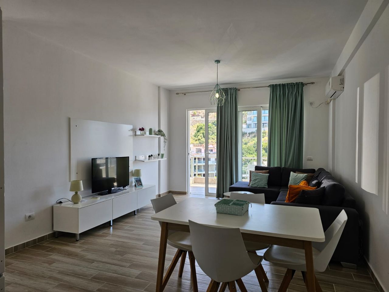 Apartament Per Shitje Prane Plazhit Ne Sarande 