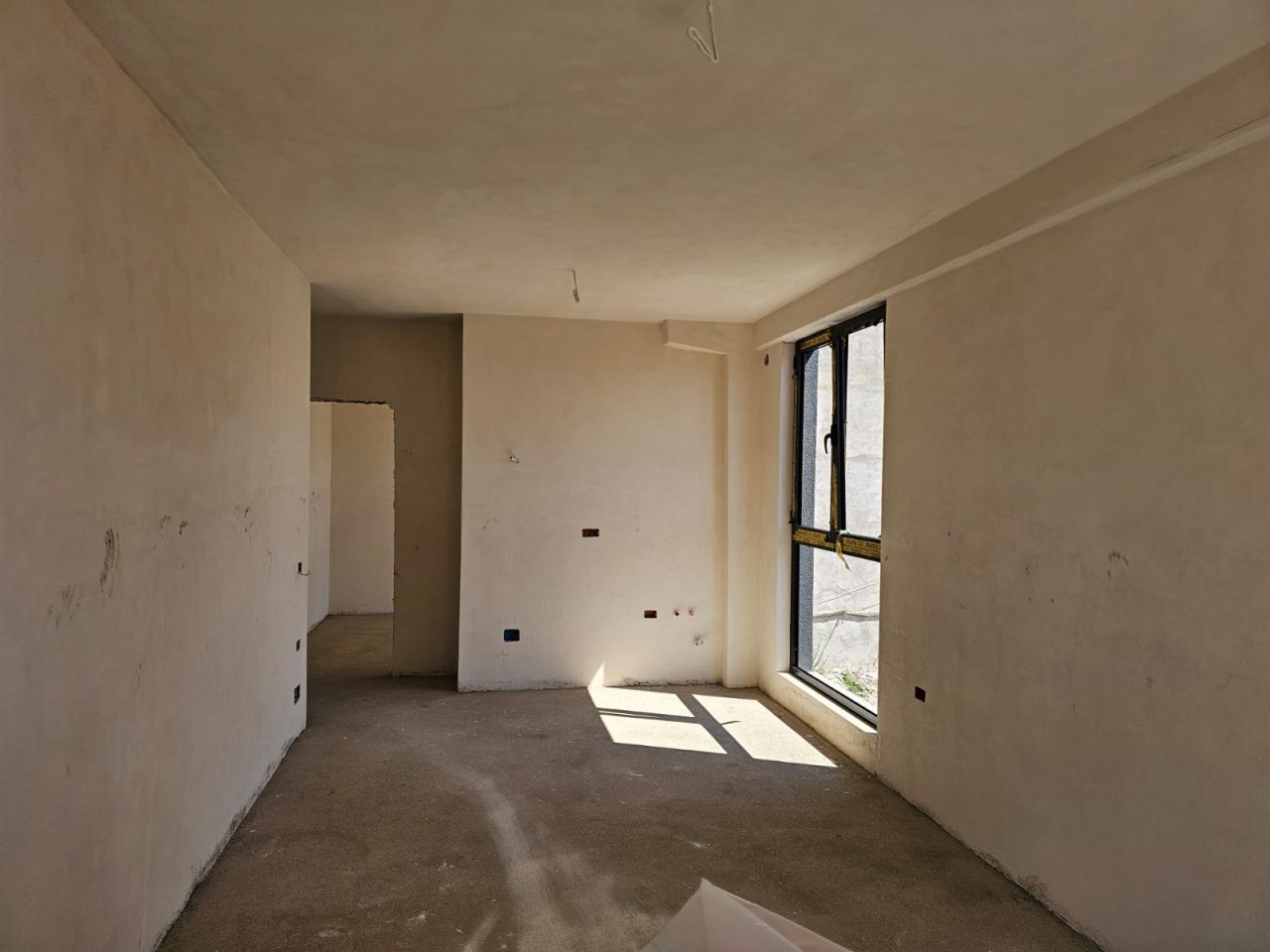 Apartment For Sale In Sarande Albania