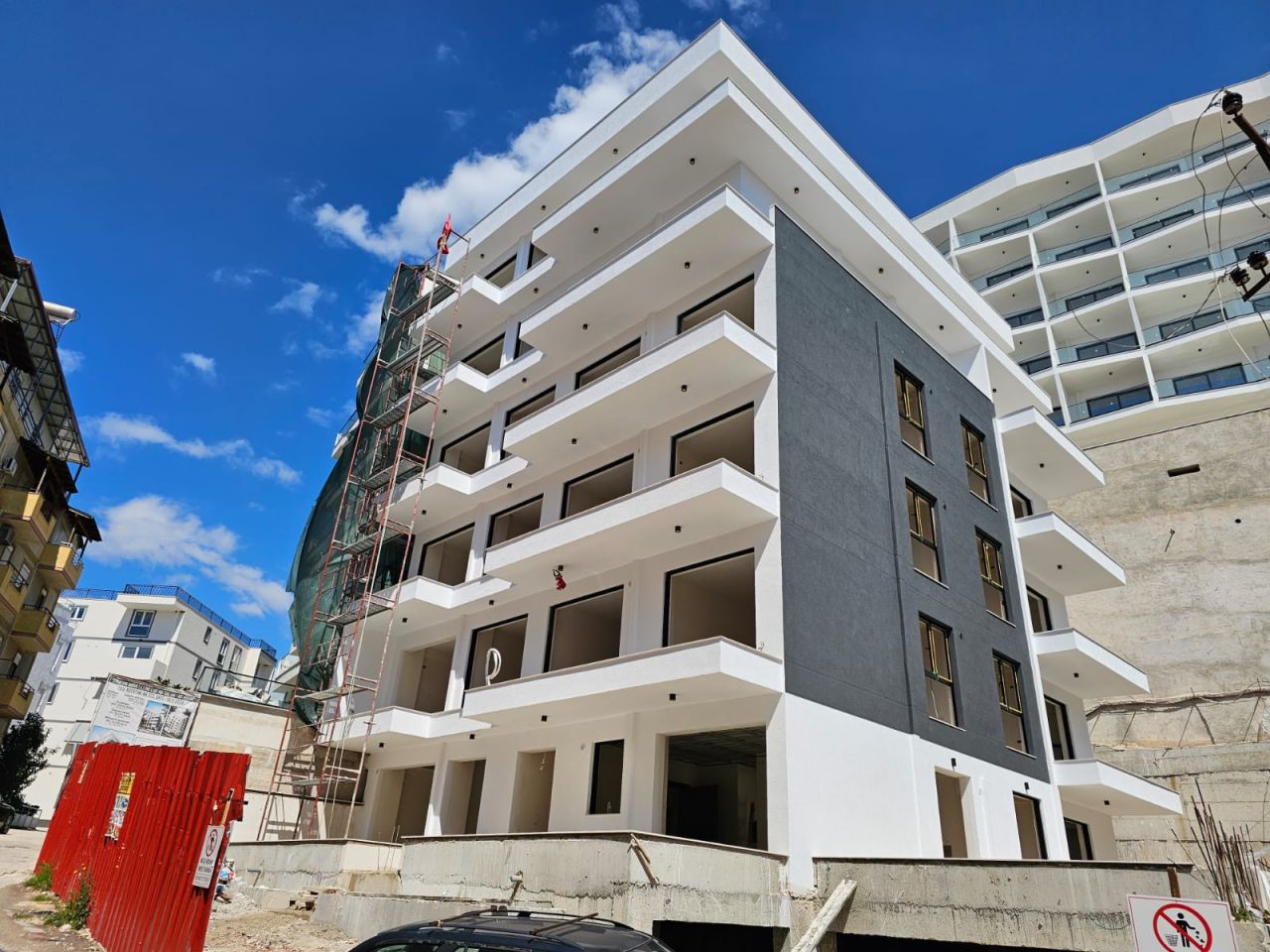 PENTHOUSE FOR SALE IN SARANDA ALBANIA