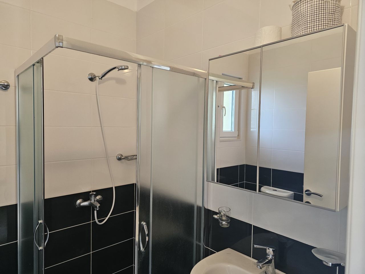 Apartments in Saranda for Sale. 