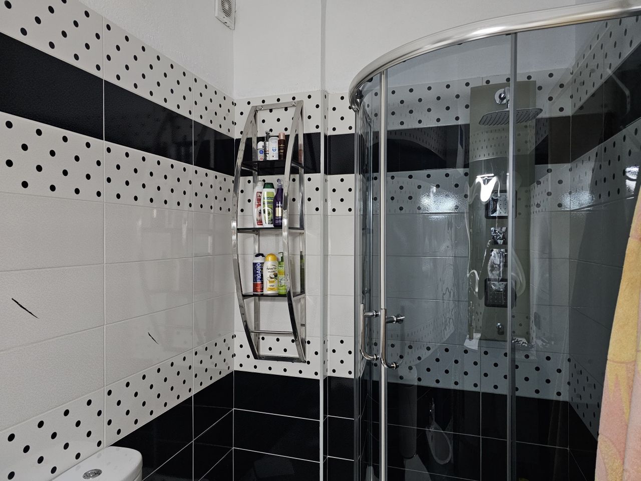 Apartments in Saranda for Sale. 