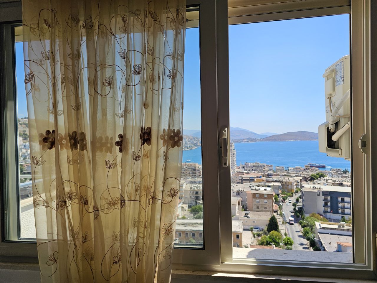 Apartments in Saranda for Sale. 