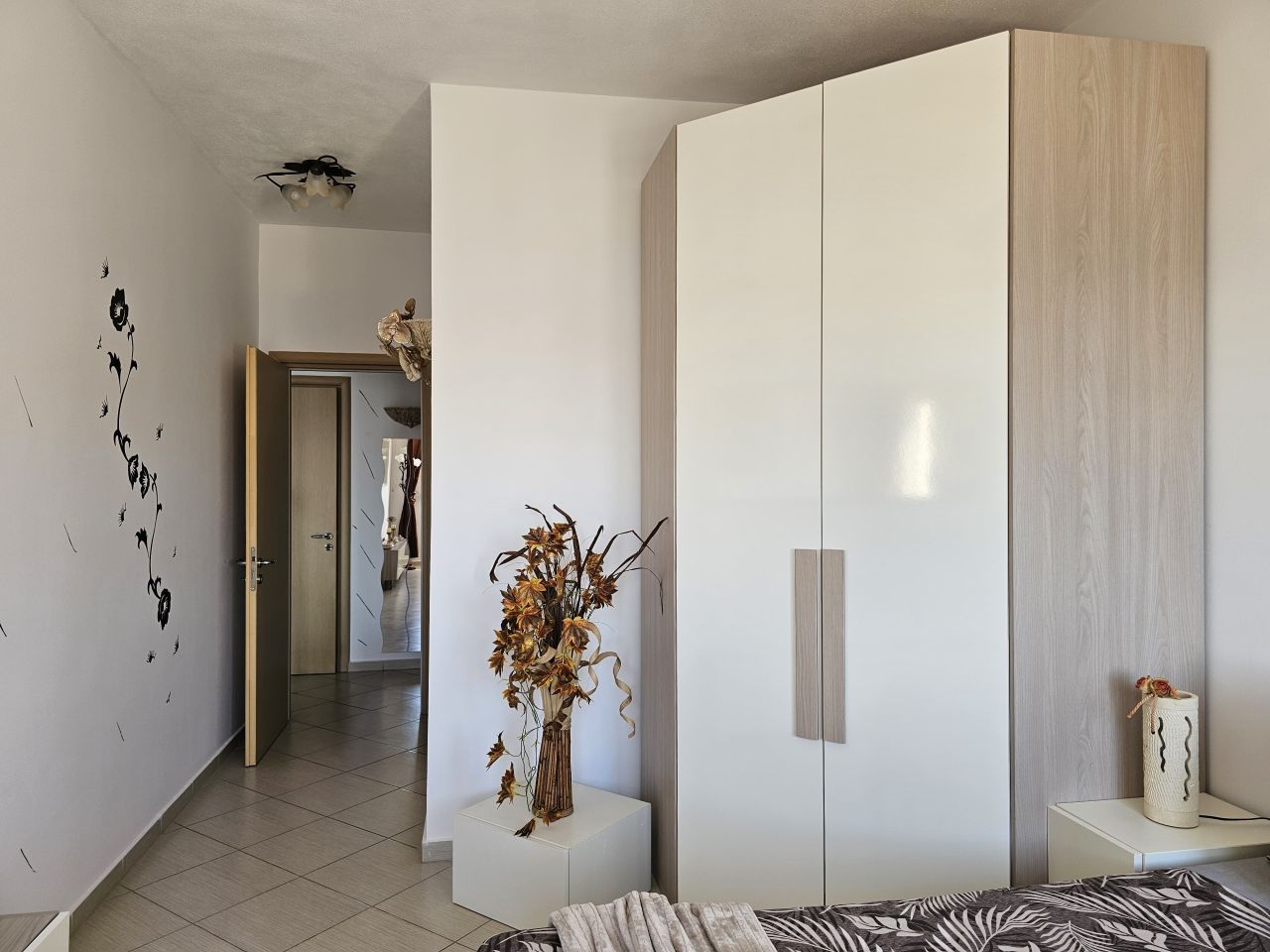 Apartments in Saranda for Sale. 