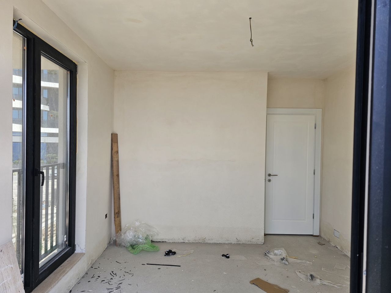 Albania Property For Sale in Sarande City Albania With Three Bedrooms In A Luxury Residence Next To The Beach