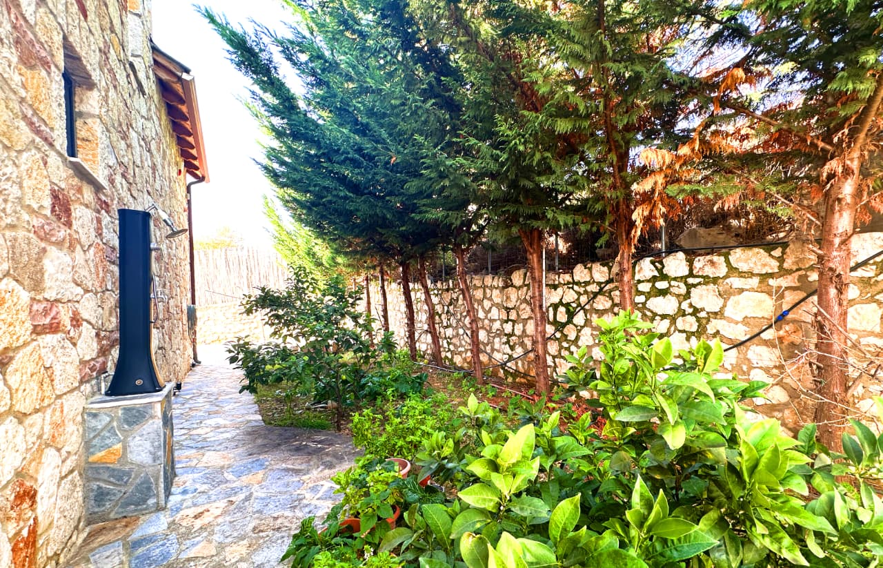 4 Villa For Sale In Saranda, Street Çelo Picari