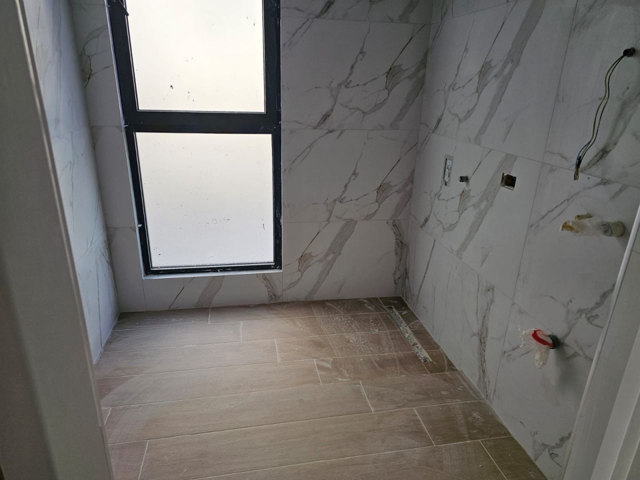 Apartment For Sale In Sarande