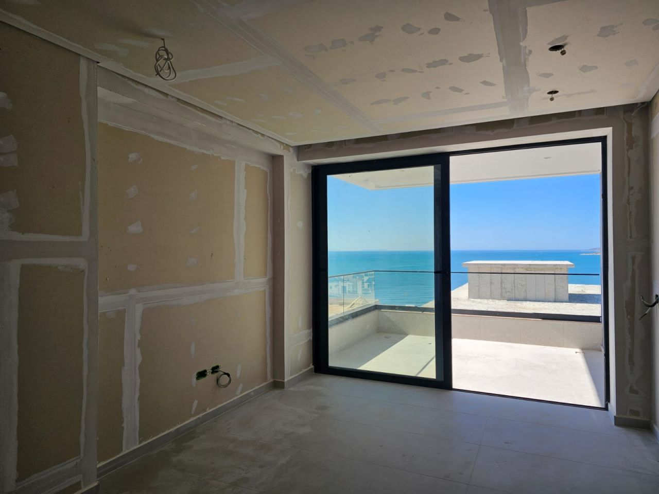 Apartment For Sale In Sarande