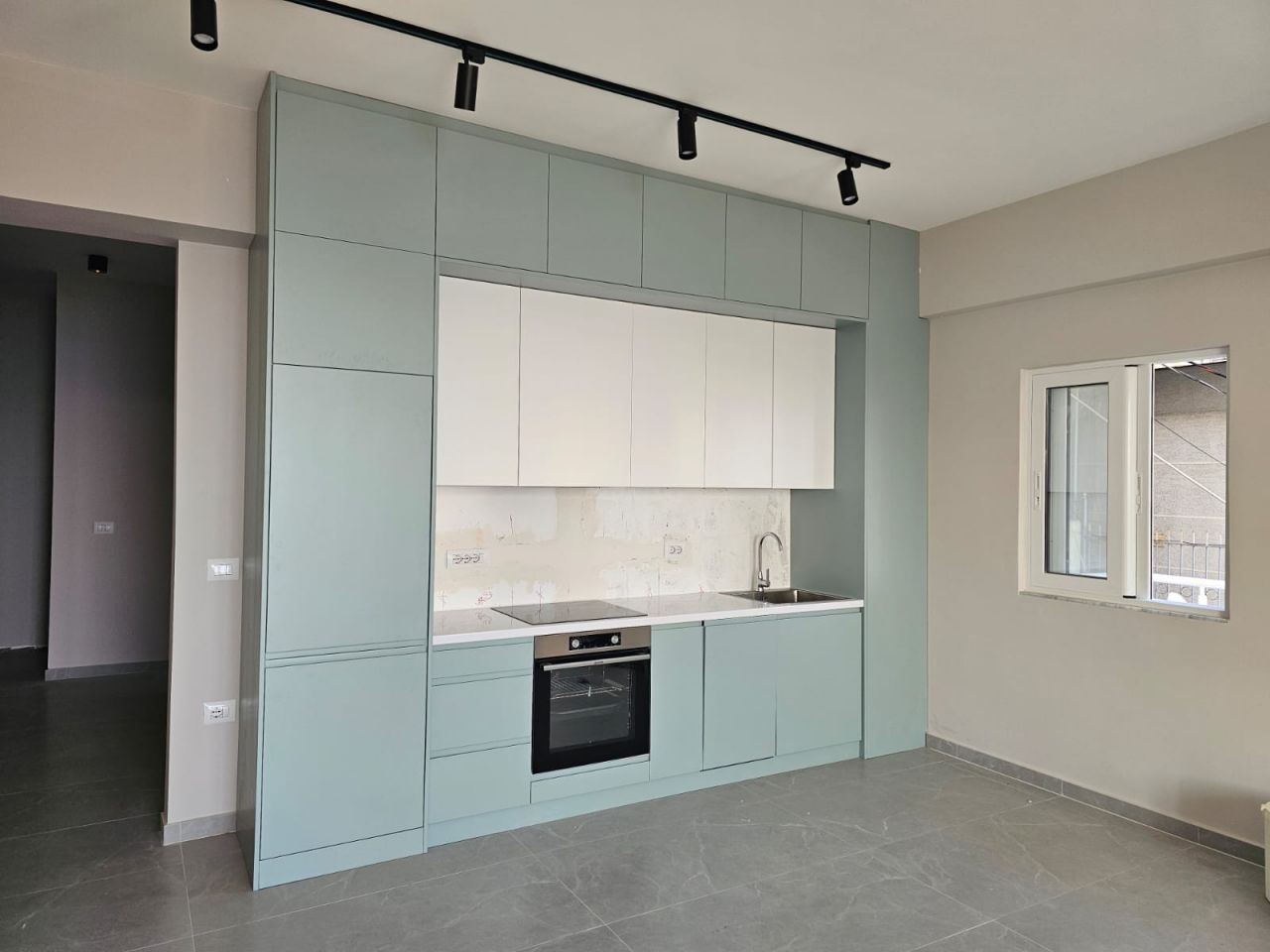 Wonderful Sea View Apartment For Sale 