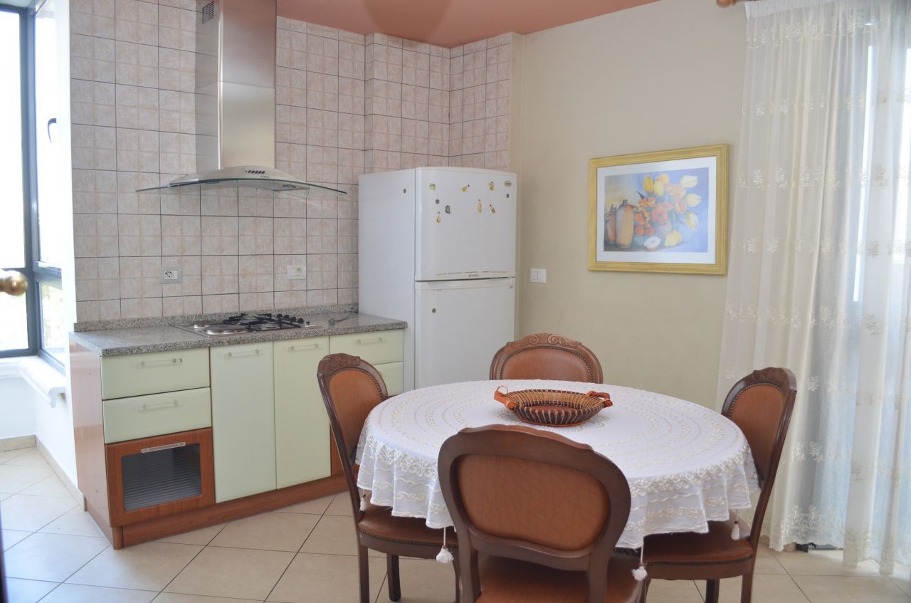Apartment for rent in Tirana near the park of the lake 