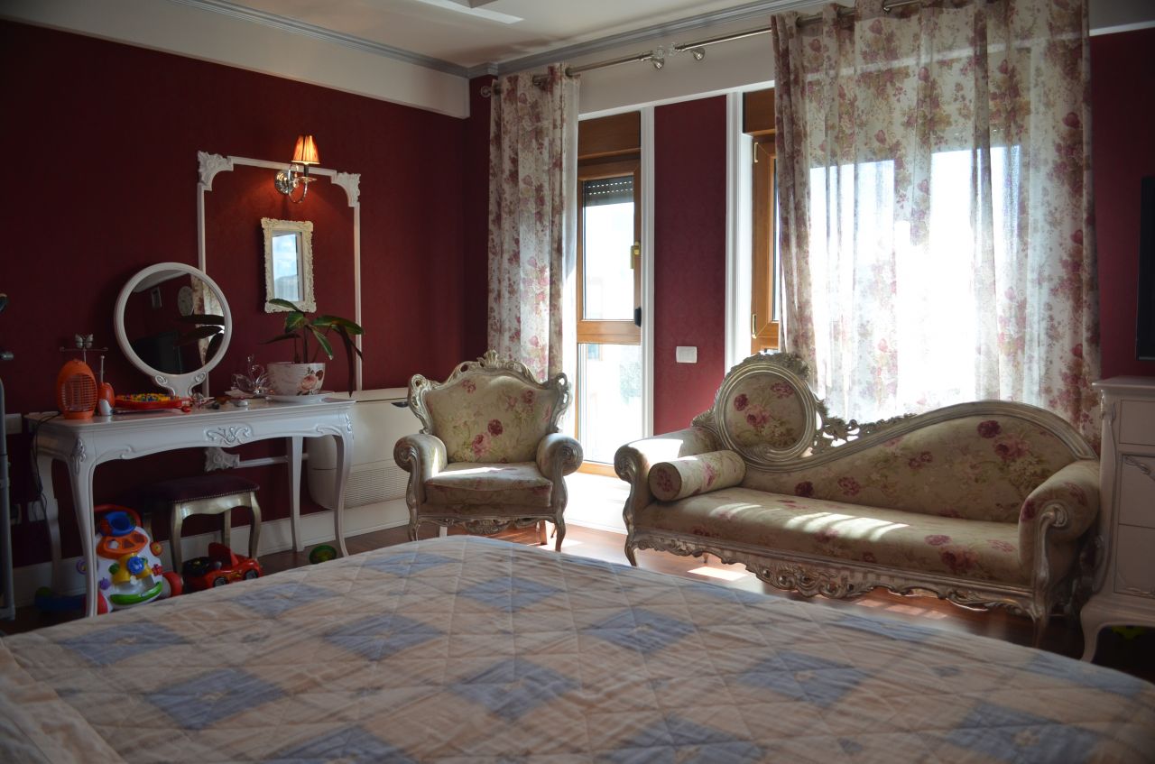 Villa for rent in Tirane