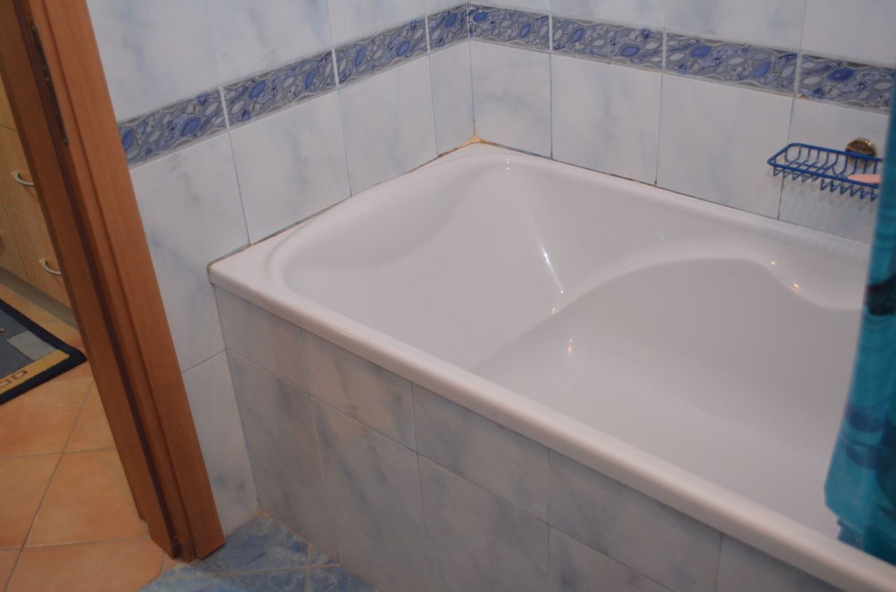 rent apartment in a very good area of tirana